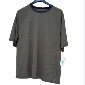 NWT Brooks Intera DryForce T-Shirt, Textured Material, Green and Black, Athletic
